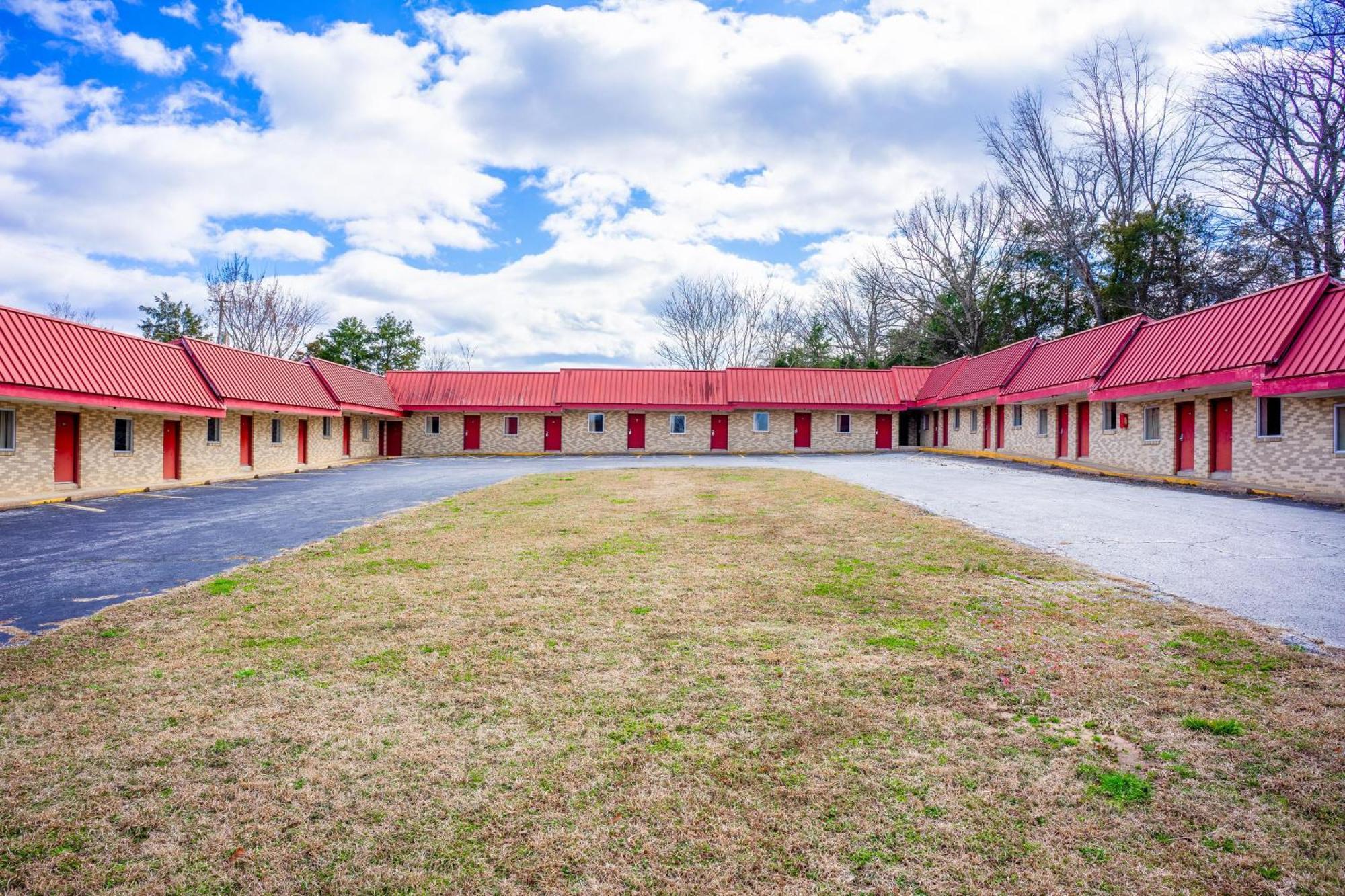 Ozark Junction Mountain View By Oyo Motel Exterior photo
